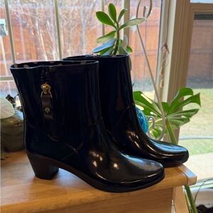 Kate Spade New York Penny rain booties size 10